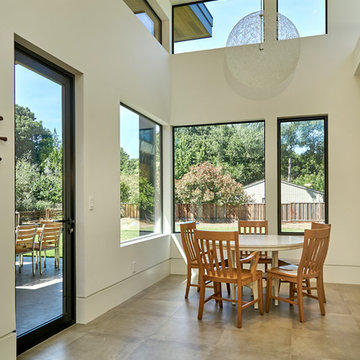 Menlo Oaks Modern