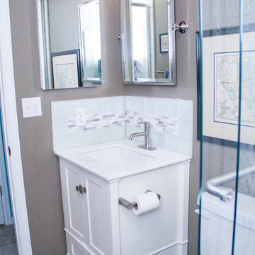 Olson Shabby-Chic Secondary Bath (R9627)
