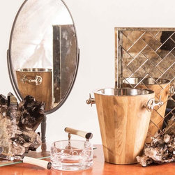 Rustic Accessories - Decorative Accents