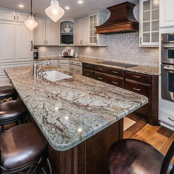Contrasting Open Plan Kitchen