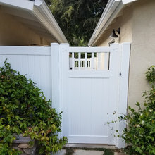 Side gates
