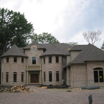Home Exteriors with Nature Stone