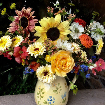Slow Flowers September 2019 Inspiration: Sunflower & Rudbeckia Floral Designs