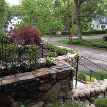 Lexington House on a Hill: when retaining walls dominate