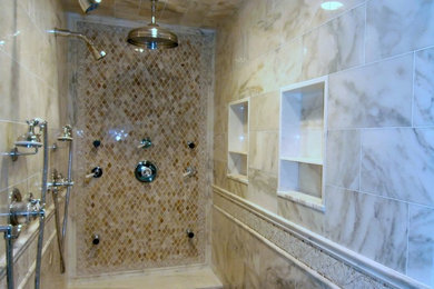 Elegant bathroom photo in New York