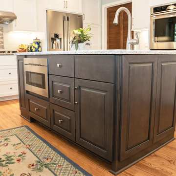 Updated Farmhouse Style Kitchen Remodel