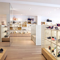 Tienda de calzado. El Albir - Storage and Organisation