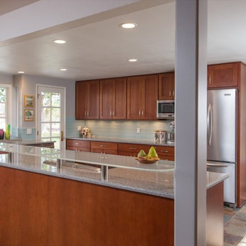 Solana Beach, California Kitchen