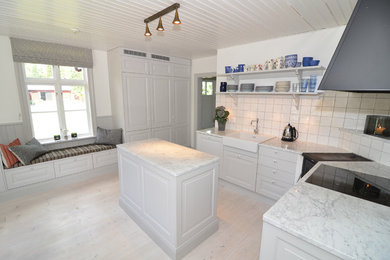Design ideas for a country kitchen in Stockholm.