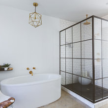 9 of the Coolest Black and White Bathrooms on Houzz