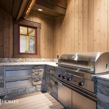 Outdoor Kitchen (stone)