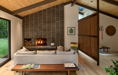25 Living Rooms With Roaring Fireplaces