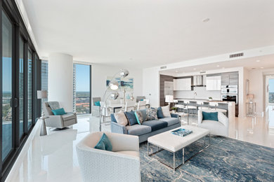 Trendy living room photo in Tampa