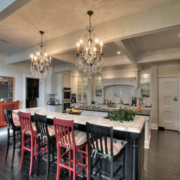 Kitchen with Breakfast Bar