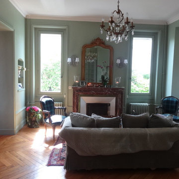 Rénovation d'un salon classique dans une maison ancienne à Lyon