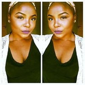 Queeniee Simutenda's photo