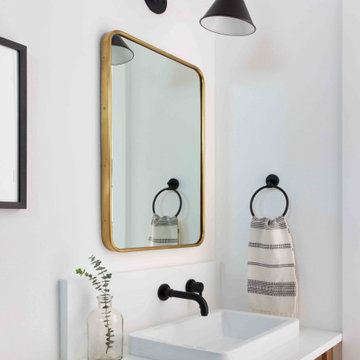 Modern Farmhouse Bathroom