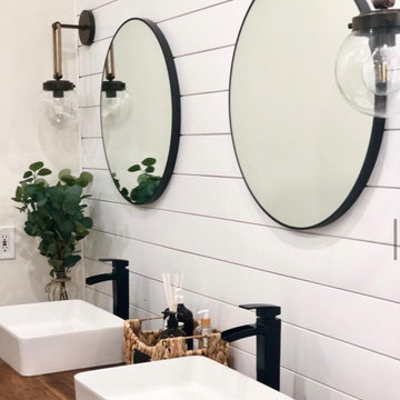 Farmhouse Restroom (Commercial)