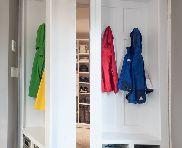 Eine versteckte garderobe sorgt für ordnung – und furore!