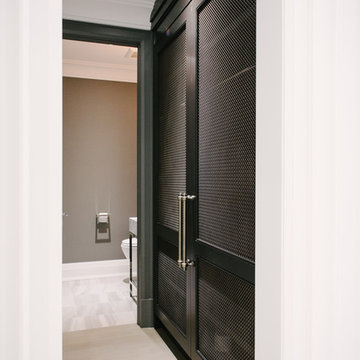 CLEAN AND CONTEMPORARY