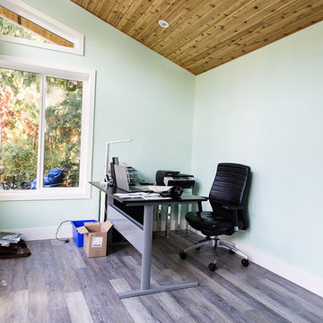 Enderby Detached Office and Guest House