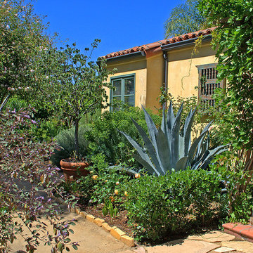 Casa De Las Palomas Blancas