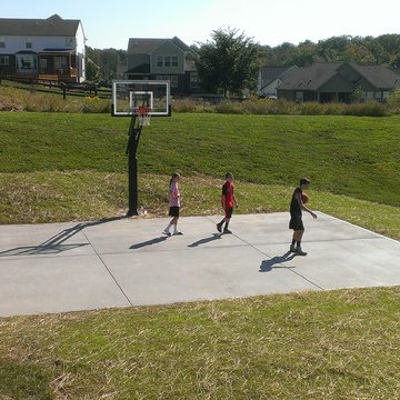 William G's Pro Dunk Gold Basketball System on a 35x25 in Burlington, KY
