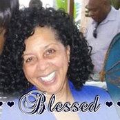 Sharon Mclennon's photo