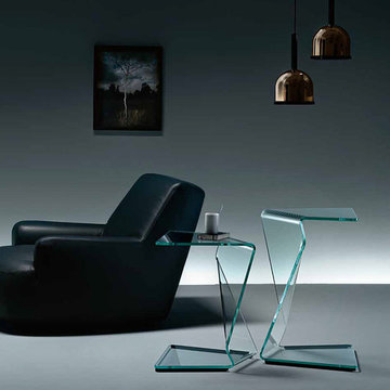 Selling: Sigmy Side Table