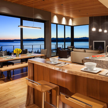Browns Point Residence