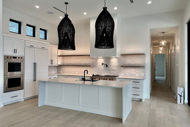 Example of a tuscan kitchen design in Austin
