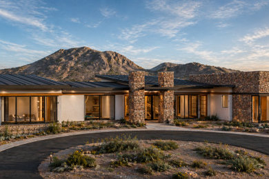 Off-grid Powell Peak Vista