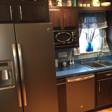 cabinet refacing--retro