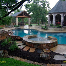 Pools & outdoor living
