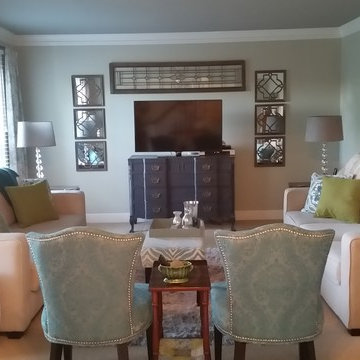 Redecorated Living Room, colors chosen by The Decorologist