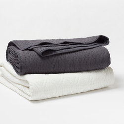 Swiss Dot Quilt - Products