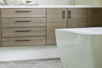 Example of a bathroom design in Toronto
