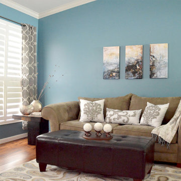 10 Piece Living Room Decor Set Silver Classic Collection