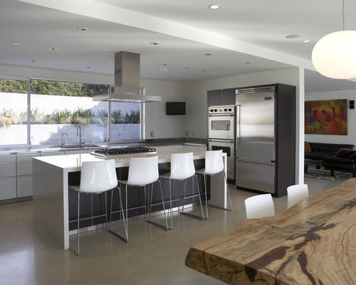 Horseshoe Kitchen | Houzz