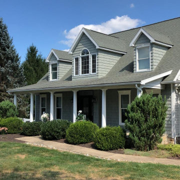 Cedar Impressions Siding with Replacement Windows and Door
