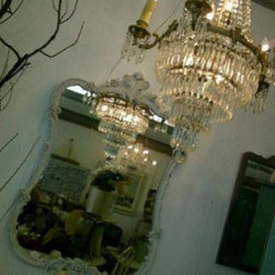 Rusty N'Chippy's Vintage Boutique - Home Decor