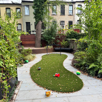 Park Slope curvy garden