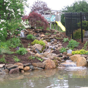 New Pond w/2 Streams - Wallingford