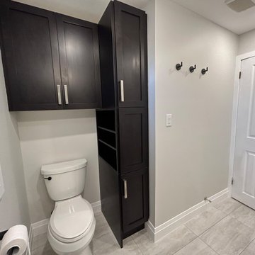 Maximized Bathroom Space
