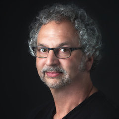Aric Attas {Creative}