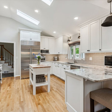 Upper Arlington Kitchen 21037