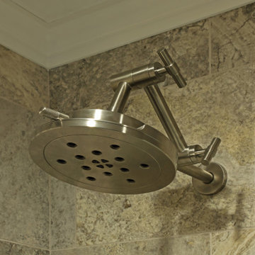 Articulating showered