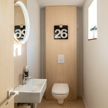 cloakroom toilet