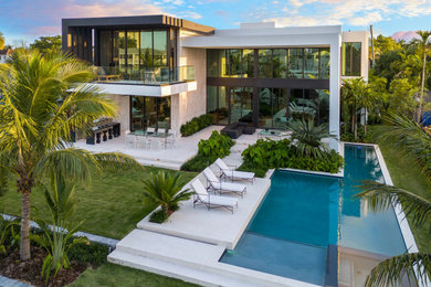 Design ideas for an exterior in Miami.