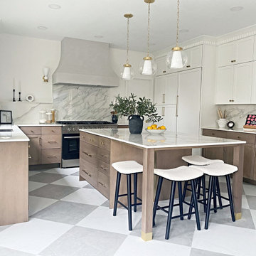Maple Stain & White Kitchen